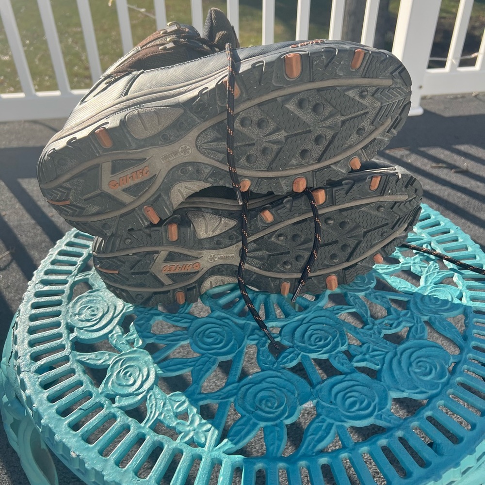 Hi-Tec waterproof boots - Picture 6 of 6